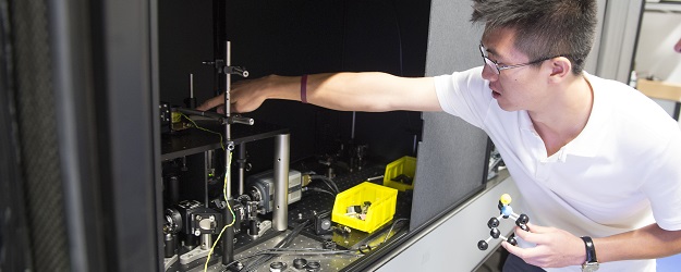In the group of atomic physicist professor Dmitry Budker Zhiyuan Wang performed his own experiments during the PRISMA internship. (Photo: Peter Pulkowski) In the group of atomic physicist professor Dmitry Budker Zhiyuan Wang performed his own experiments during the PRISMA internship. (Photo: Peter Pulkowski)