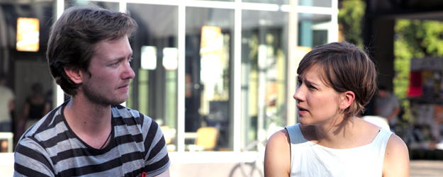 Sophie Hartleib und Lenny Heller studieren Filmwissenschaft an der JGU und haben gemeinsam mit Kommilitonen Beiträge für den Filmischen Modellversuch 2014 produziert. (Foto: Stefan F. Sämmer) Sophie Hartleib und Lenny Heller studieren Filmwissenschaft an der JGU und haben gemeinsam mit Kommilitonen Beiträge für den Filmischen Modellversuch 2014 produziert. (Foto: Stefan F. Sämmer)