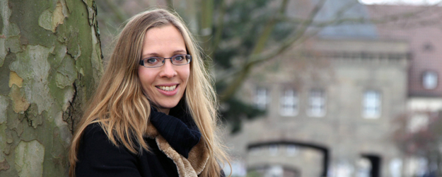 Gutenberg-Alumna Mareike Hachemer hat ihrerseits vier Lehrerkolleginnen und -kollegen für den Global Teacher Prize nominiert und ist nun selbst in der Auswahlrunde des besten 50. (Foto: Stefan F. Sämmer) Gutenberg-Alumna Mareike Hachemer hat ihrerseits vier Lehrerkolleginnen und -kollegen für den Global Teacher Prize nominiert und ist nun selbst in der Auswahlrunde des besten 50. (Foto: Stefan F. Sämmer)