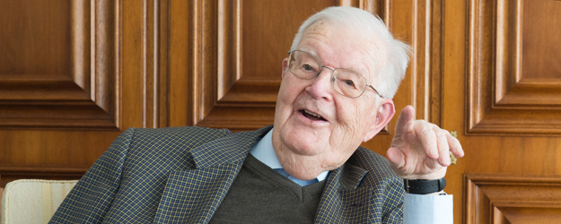 Prof. Dr. Gerhard Klages gehörte dem Kollegium der Johannes Gutenberg-Universität Mainz nahezu seit ihrer Wiedergründung im Jahr 1946 an. <small>(Foto: Peter Pulkowski)</small> Prof. Dr. Gerhard Klages gehörte dem Kollegium der Johannes Gutenberg-Universität Mainz nahezu seit ihrer Wiedergründung im Jahr 1946 an. <small>(Foto: Peter Pulkowski)</small>