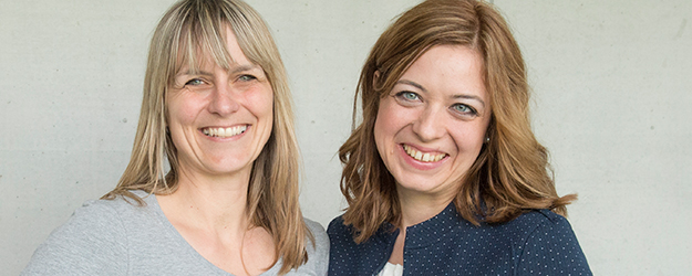 Rosanna Götz (r.), Leiterin des Career Service der JGU, ist für Konzeption und Planung der Frühjahrs- und Herbstuniversität verantwortlich, Nadine Meisenheimer für die Organisation. (Foto: Peter Pulkowski) Rosanna Götz (r.), Leiterin des Career Service der JGU, ist für Konzeption und Planung der Frühjahrs- und Herbstuniversität verantwortlich, Nadine Meisenheimer für die Organisation. (Foto: Peter Pulkowski)