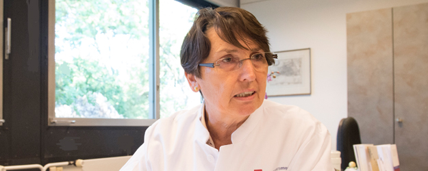 Prof. Dr. Irene Krämer steht der Apotheke der Universitätsmedizin Mainz als Direktorin vor. (Foto: Peter Pulkowski)