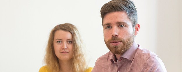 Teresa Greb und Max Bruch konnten durch das Studienprogramm Q+ Einblicke in die verschiedensten Themenbereiche jenseits ihrer eigentlichen Studienfächer gewinnen. (Foto: Peter Pulkowski) Teresa Greb und Max Bruch konnten durch das Studienprogramm Q+ Einblicke in die verschiedensten Themenbereiche jenseits ihrer eigentlichen Studienfächer gewinnen. (Foto: Peter Pulkowski)