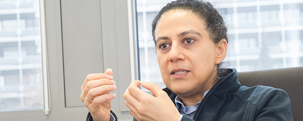 Professor Atoosa Meseck is researching into novel concepts for particle accelerators. (photo: Peter Pulkowski) Professor Atoosa Meseck is researching into novel concepts for particle accelerators. (photo: Peter Pulkowski)