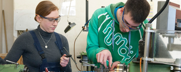 Johannes Gutenberg University Mainz (JGU) is one of the largest vocational training institution in the region. (photo: Peter Pulkowski) Johannes Gutenberg University Mainz (JGU) is one of the largest vocational training institution in the region. (photo: Peter Pulkowski)