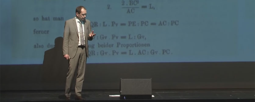 PHYSICS IN THE THEATER - Public lecture series organized by MITP. Renowned scientists present current research in a generally intelligible manner at the state theater in Mainz.