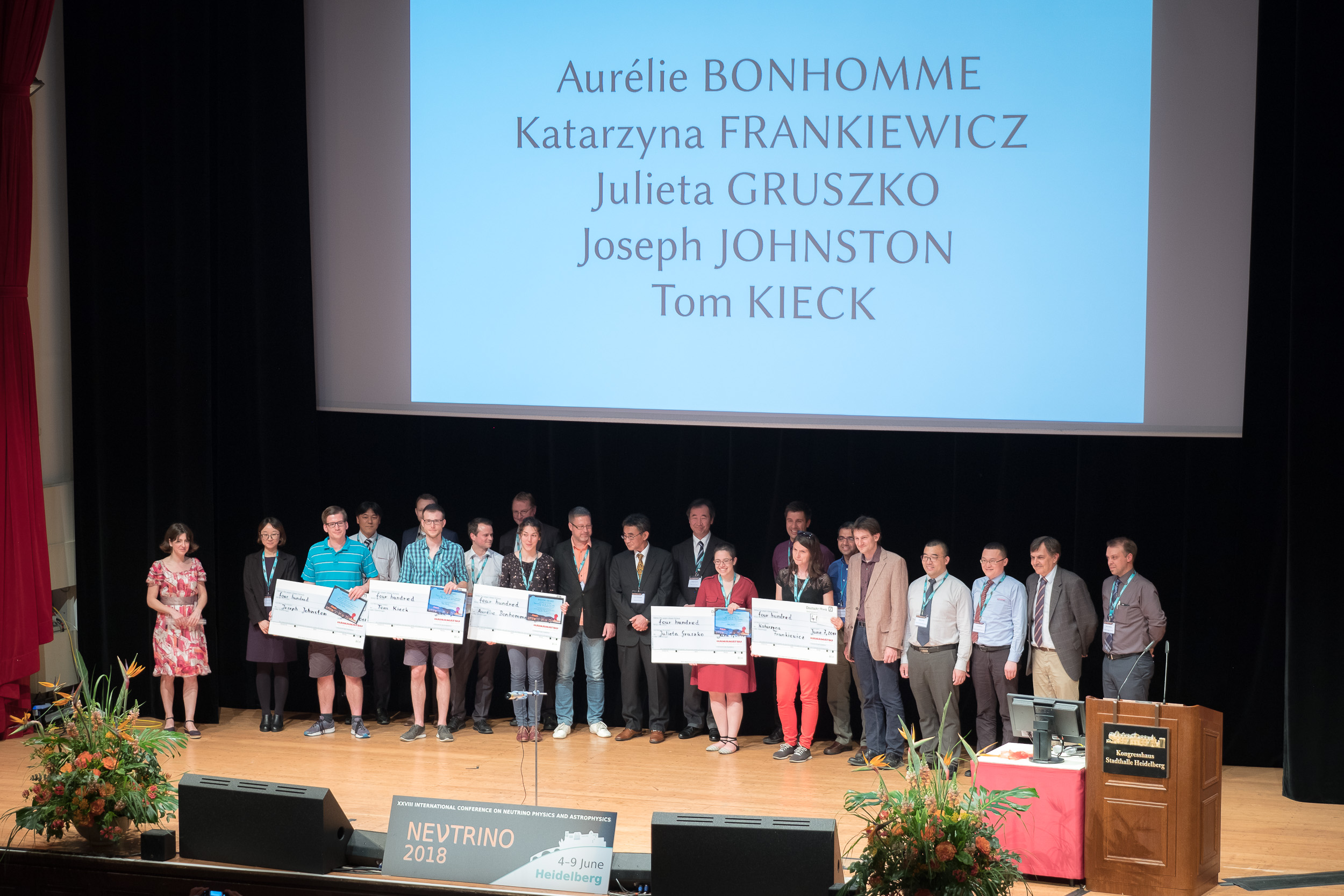 Posterprize winners at the Neutrino 2018 conference