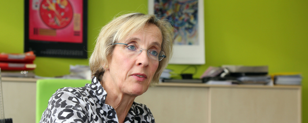 Dr. Brunhilde Schumann-Schmid, Leiterin des Studienbüros des Instituts für Sportwissenschaft an der JGU, plädiert für ein Fitnessstudio auf dem Campus. (Foto: Stefan F. Sämmer)