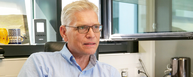 Hansjörg Schild ist Professor für Immunologie an der Universitätsmedizin Mainz und Sprecher des Sonderforschungsbereich 1292. (Foto: Stefan F. Sämmer)