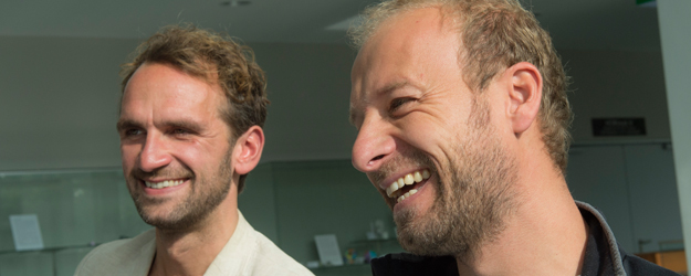 Alexander Griesser (r.) hat an der Johannes Gutenberg-Universität Mainz Filmwissenschaft, Publizistik und Politikwissenschaft studiert. (Foto: Peter Pulkowski)