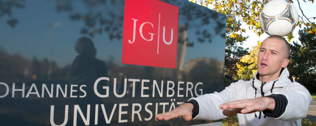 Bald schließt Rist sein Sportstudium an der JGU ab, das Diplom ist in greifbarer Nähe. (Foto: Peter Pulkowski)
