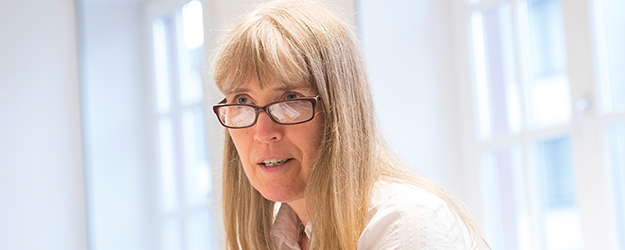 Dr. Birgit Heide, die heutige Direktorin des Landesmuseums Mainz, beschloss 2004 als wissenschaftliche Mitarbeiterin, die Sammlung möglichst in ihrer Gänze zu zeigen. (Foto: Peter Pulkowski)