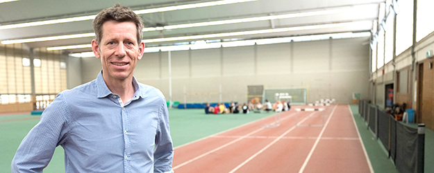 Als Beauftragter für Leistungssport koordiniert Prof. Dr. Mark Pfeiffer das Projekt Partnerhochschule des Spitzensports an der JGU. (Foto: Stefan F. Sämmer)