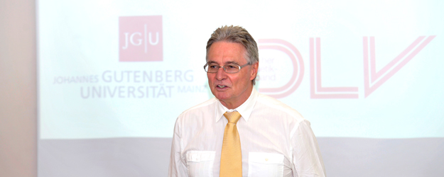 PD Dr. Werner Steinmann leitet die Auslandstrainerschule Mainz seit 19 Jahren. (Foto: Uwe Feuerbach)