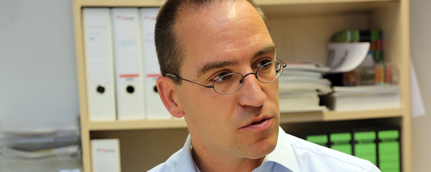 Im Sommer dieses Jahres hat der Betriebswirtschaftler mit dem Spezialgebiet Logistikmanagement den Vorsitz von Alumni Mainz e. V. übernommen. (Foto: Stefan F. Sämmer)