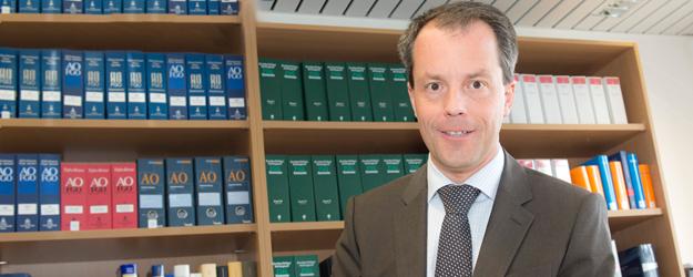 Prof. Dr. Hanno Kube ist Inhaber des Lehrstuhls für Öffentliches Recht, Europarecht, Finanz- und Steuerrecht an der Johannes Gutenberg-Universität Mainz (JGU). (Foto: Peter Pulkowski)