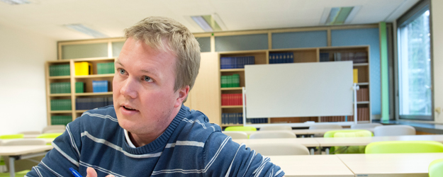 Tobias Hartz leitet die Arbeitsgruppe eHealth am Institut für Medizinische Biometrie, Epidemiologie und Informatik (IMBEI) an der Universitätsmedizin Mainz. (Foto: Uwe Feuerbach)