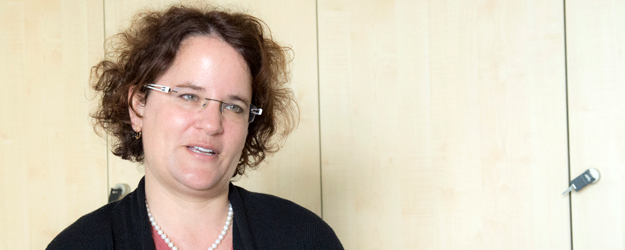 Prof. Dr. Susann Schweiger leitet das Zentrum für seltene Erkrankungen des Nervensystems an der Universitätsmedizin Mainz. (Foto: Peter Pulkowski)